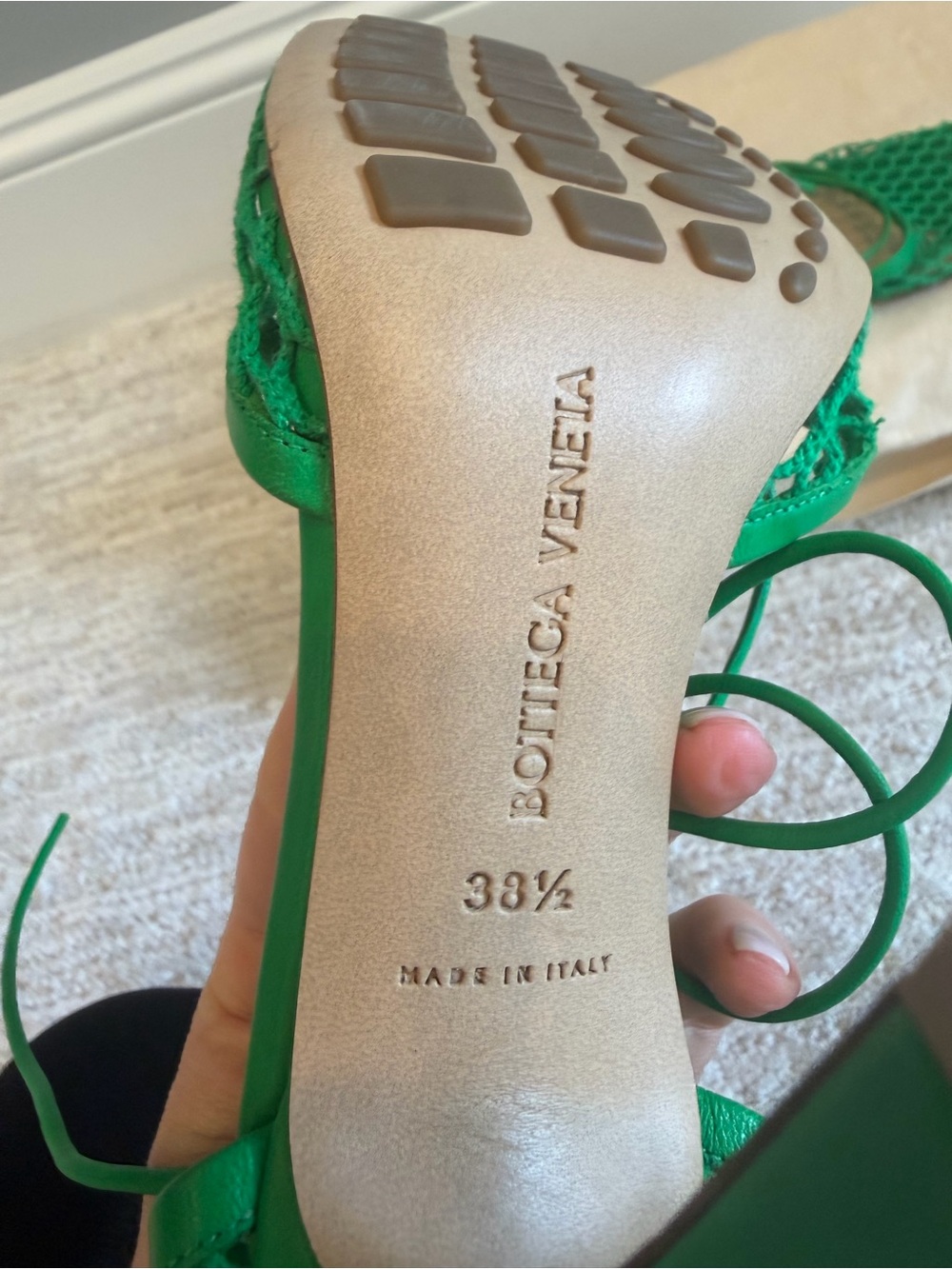 Bottega Veneta Vibrant Green Lace-Up Mesh Heels - Picture 9 of 12